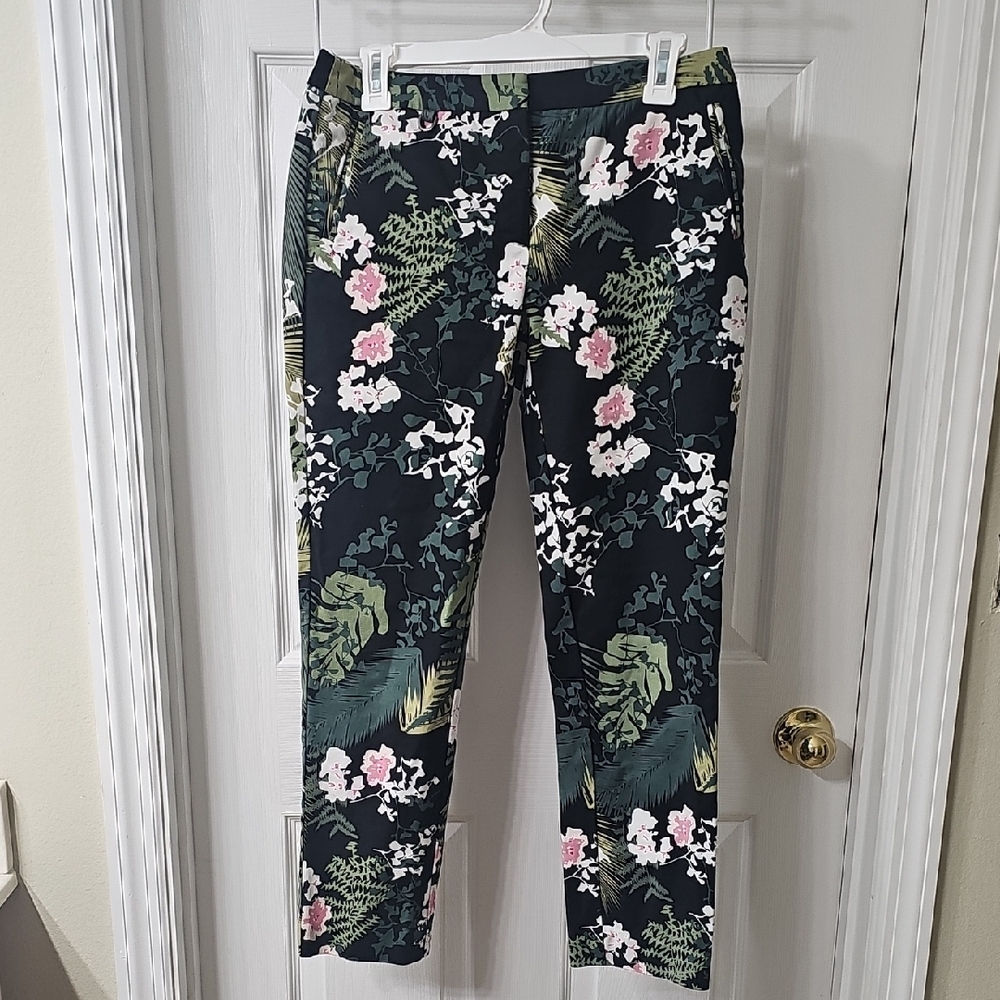 Adrianna Papell Black and Green floral Pants